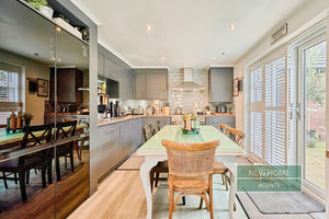 Photo 7- click for photo gallery